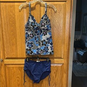 Floral Blue and Black Tankini Set